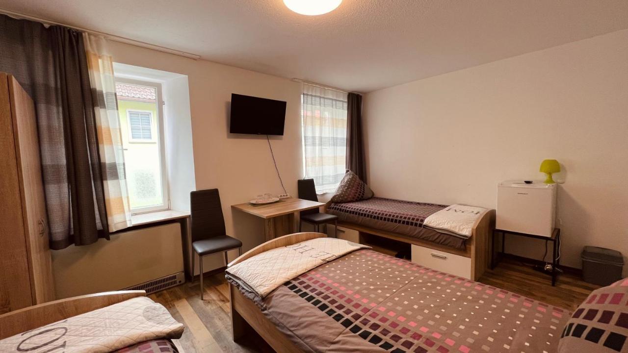 Апартаменты Sehr Zentrales Und Modernes Zimmer In Isny Im Allgaeu Mit Gemeinschaftsbad Экстерьер фото